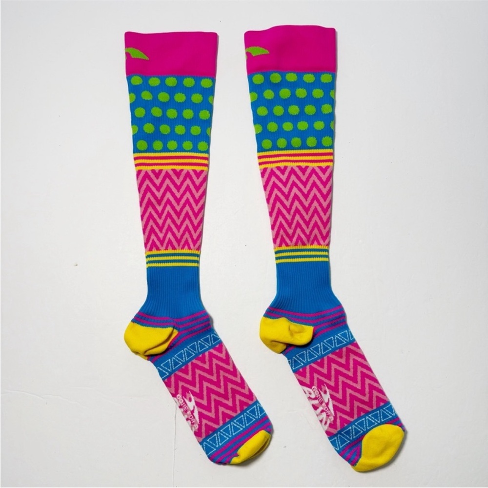 Running Compression Socks - Picture 3 of 5
